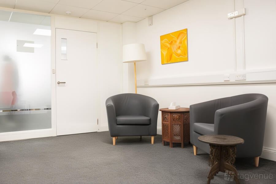 Room 4 at