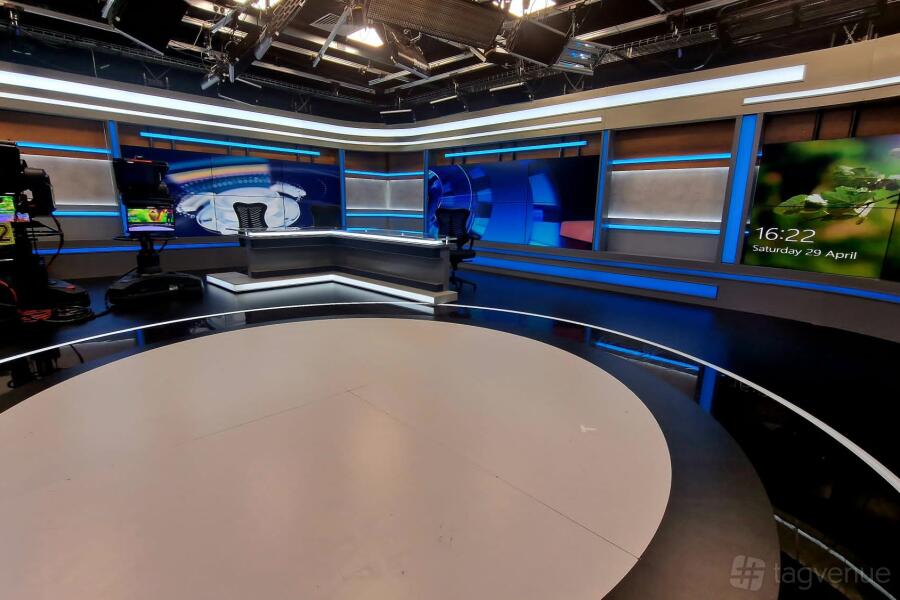 Studio 1 Studio 1