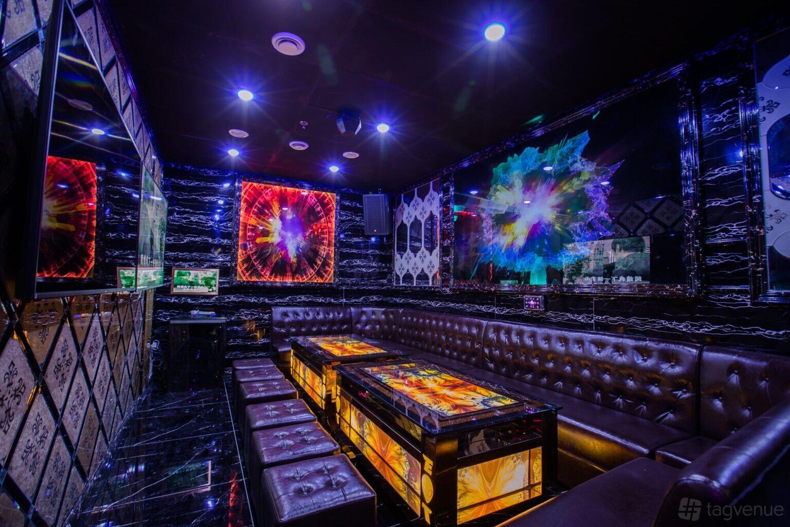 Room 12 (Party Room) at ET KTV at Entertainment Tonight!