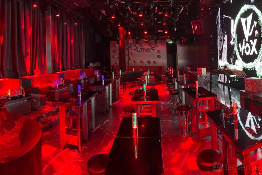Entire Venue Entire Venue
