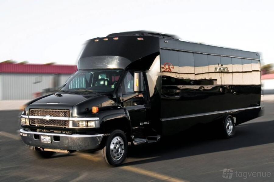 24 Passengers Party Bus 24 Passengers Party Bus