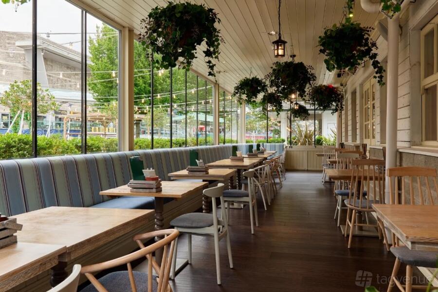 Terrace - indoors at