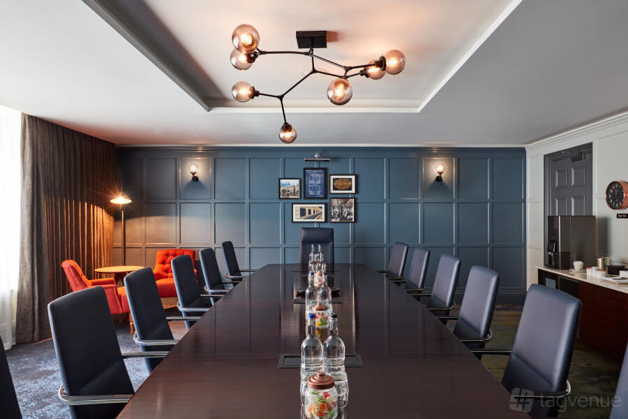 The Rovos Boardroom The Rovos Boardroom