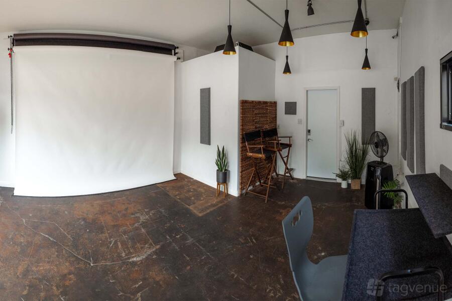 Video & Photography Studio Video & Photography Studio