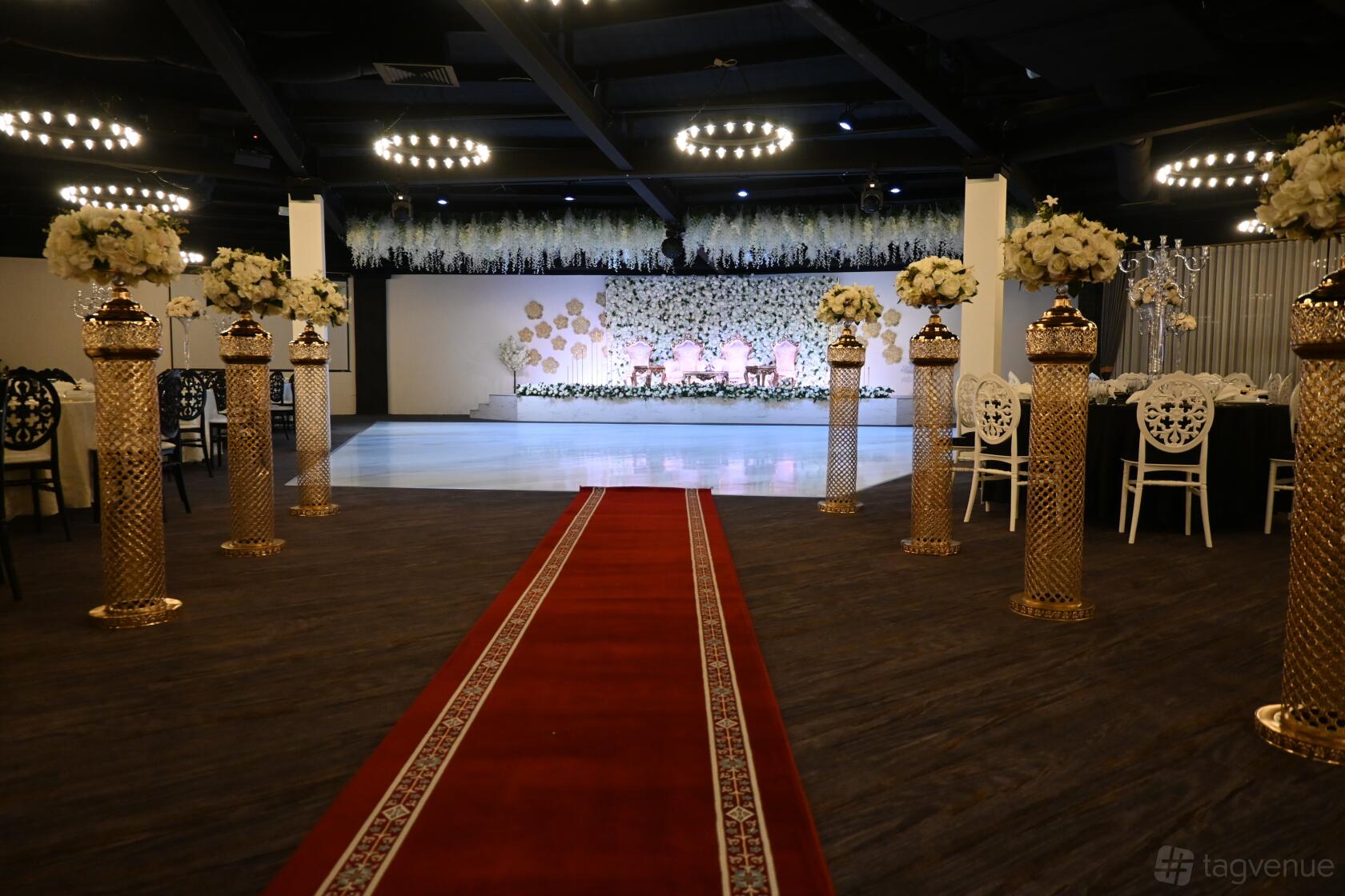 Entire Venue - Almas Receptions - Event Venue Hire - Tagvenue.com
