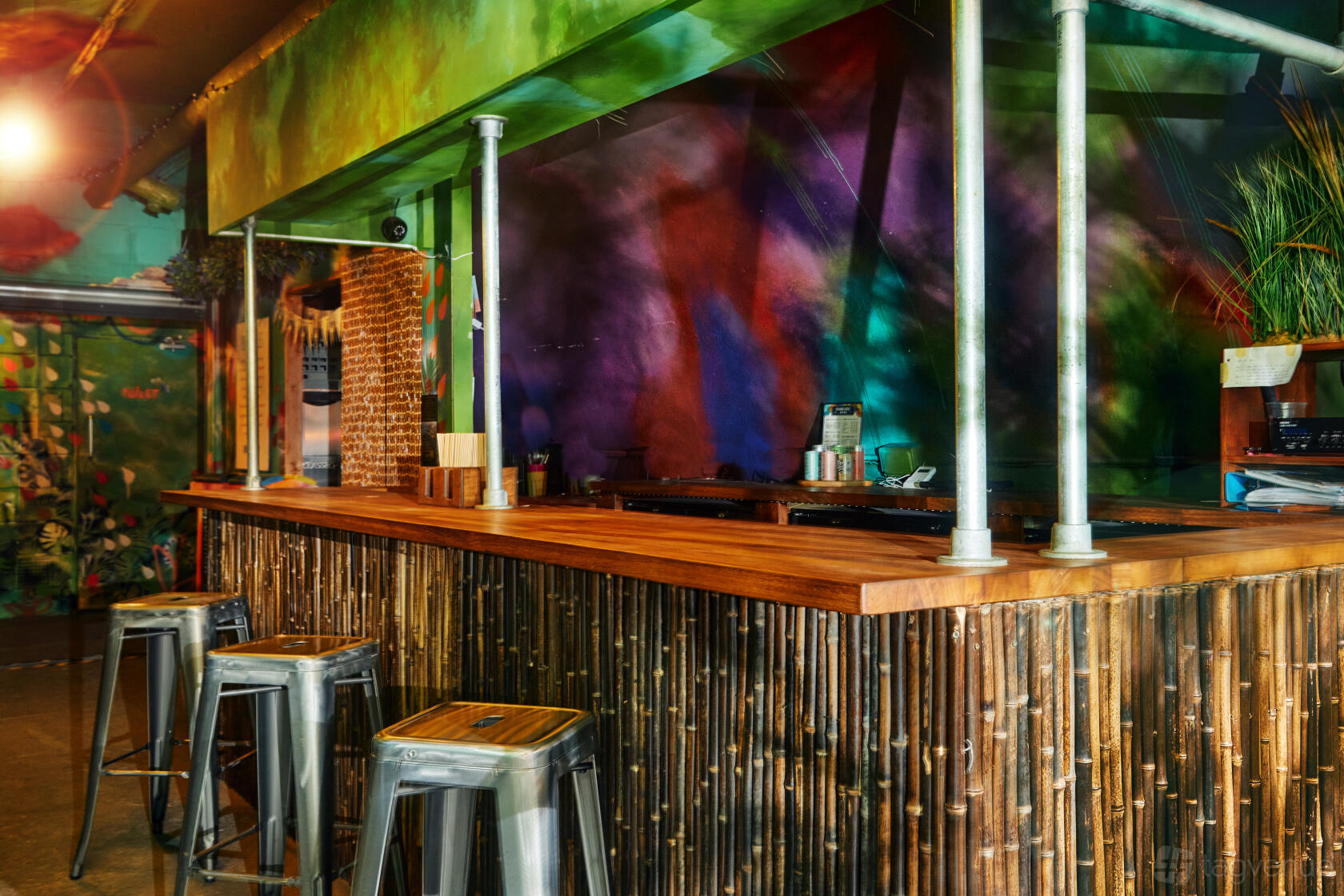 Plonk Borough Venue Hire in London | Photos & Prices