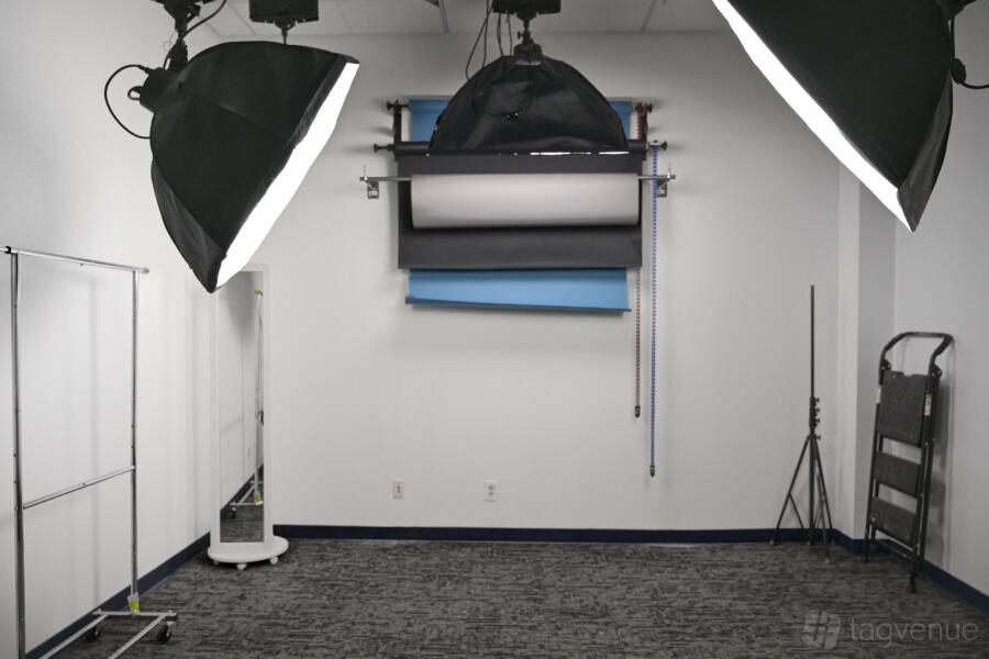 Flex Studio at