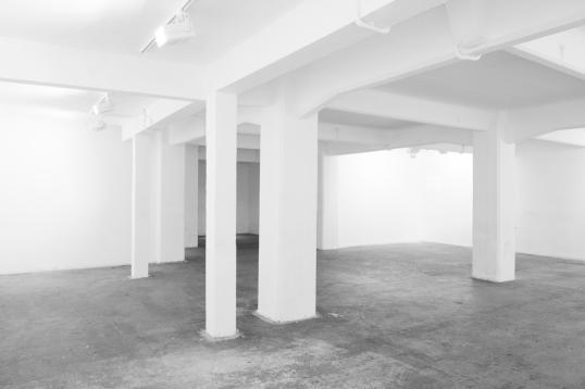 heighten 358;250 main space 1 room