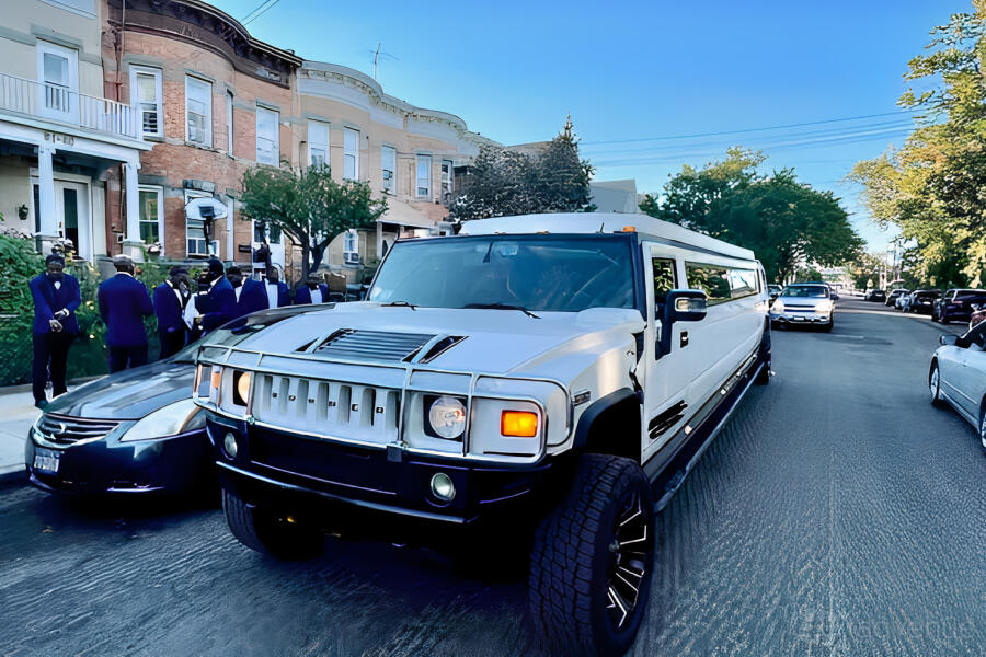 Hummer Limo at
