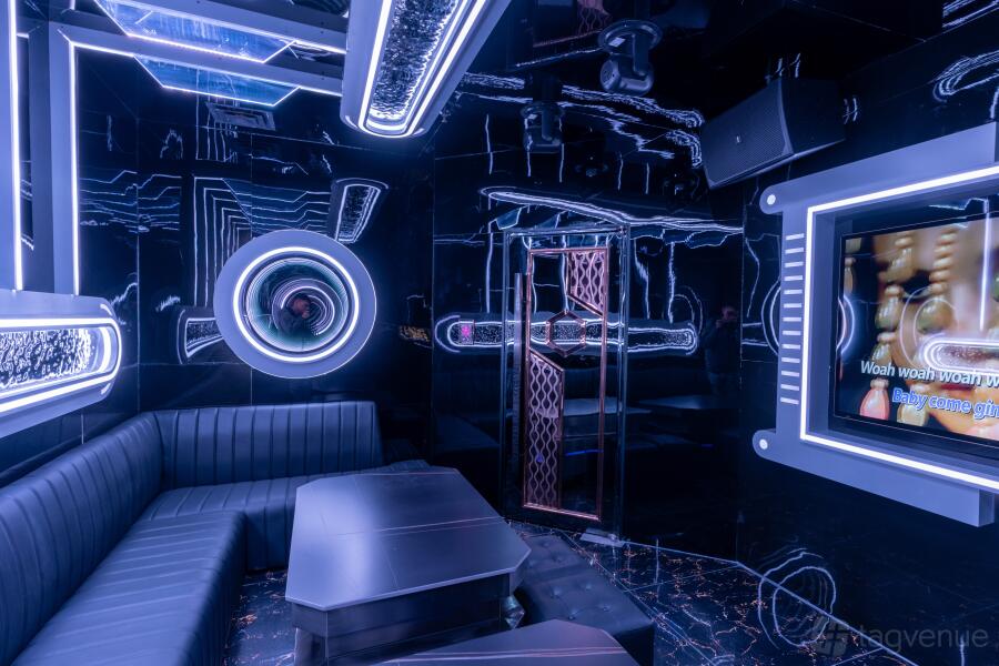 Party K Large Room at