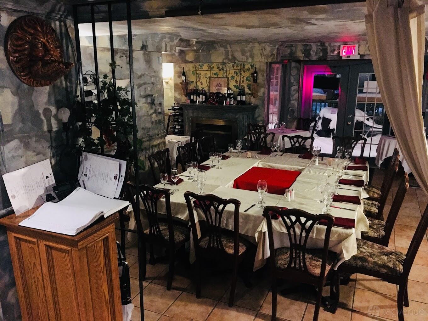 La Grotta on Main
