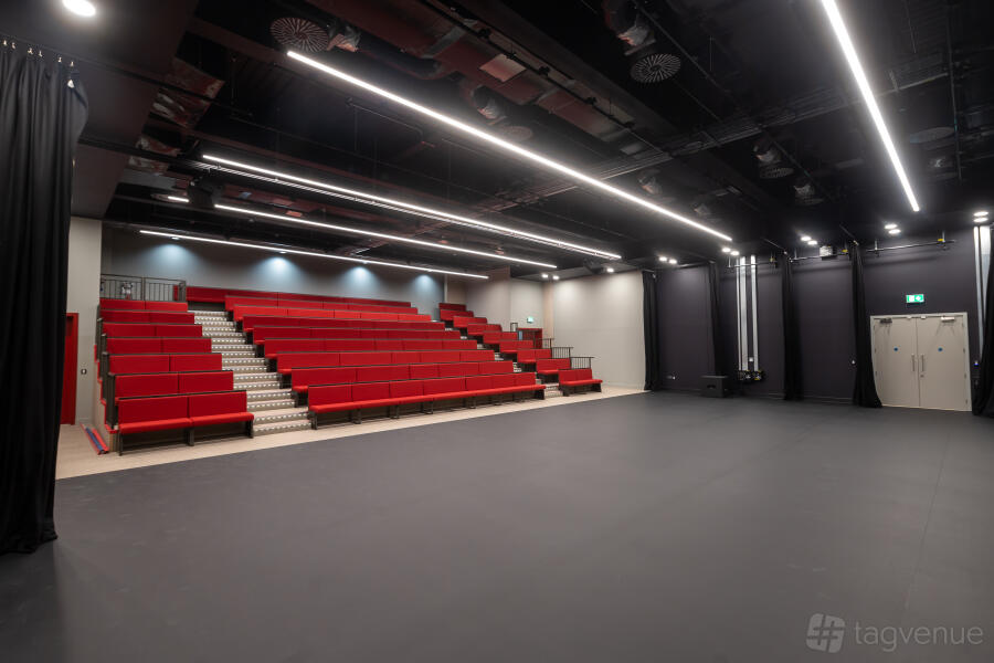 Aud Jebsen Studio Theatre at Royal Academy of Dance