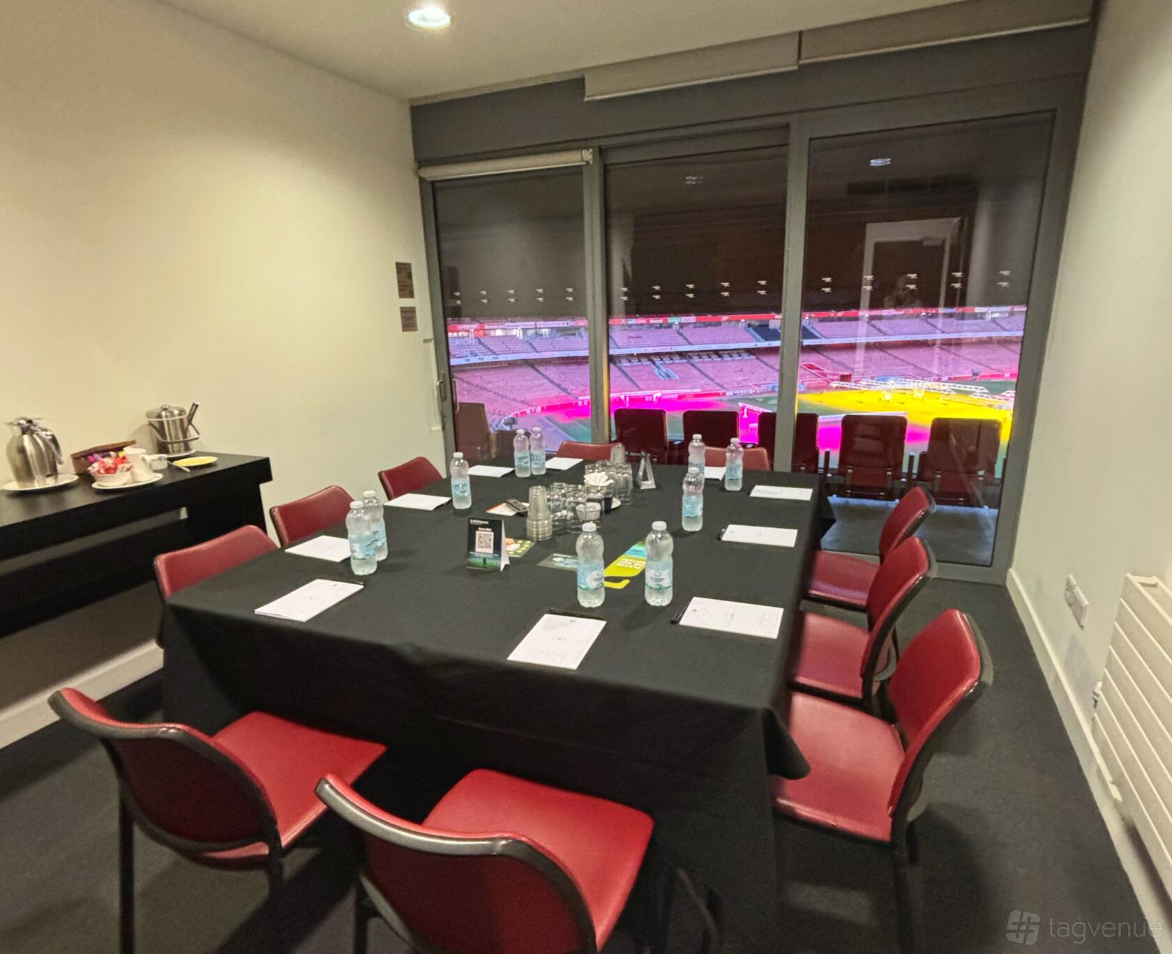 Executive Box - Arsenal Football Club - Emirates Stadium - Event Venue ...
