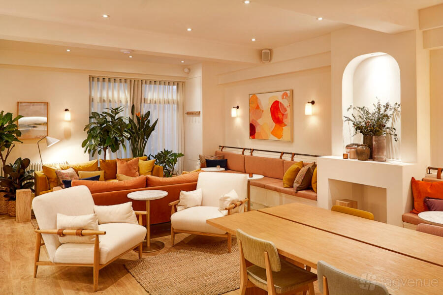 The Lounge The Lounge