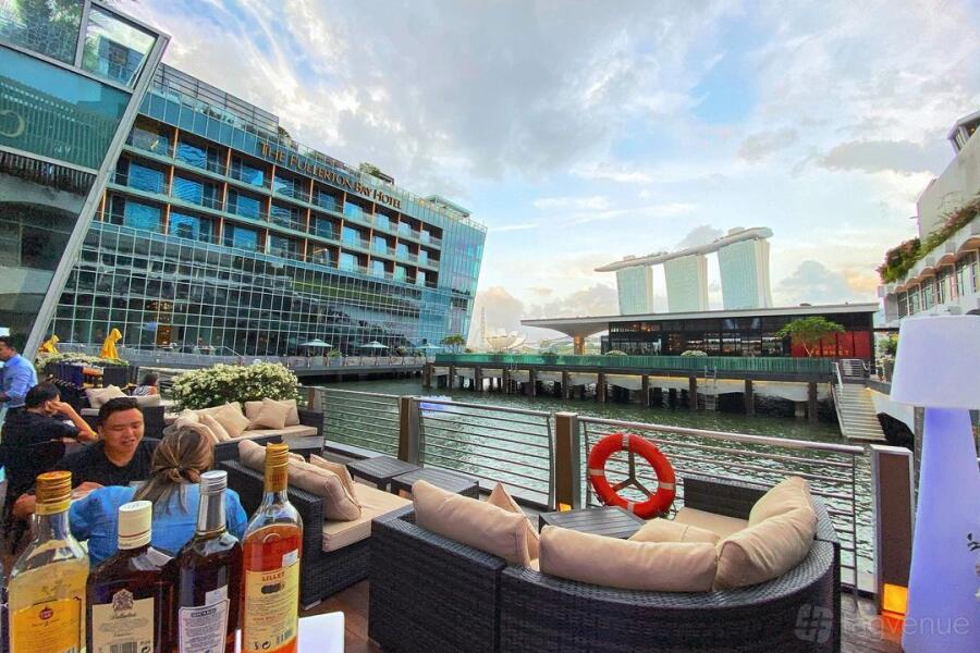 Outdoor Bar Terrace at