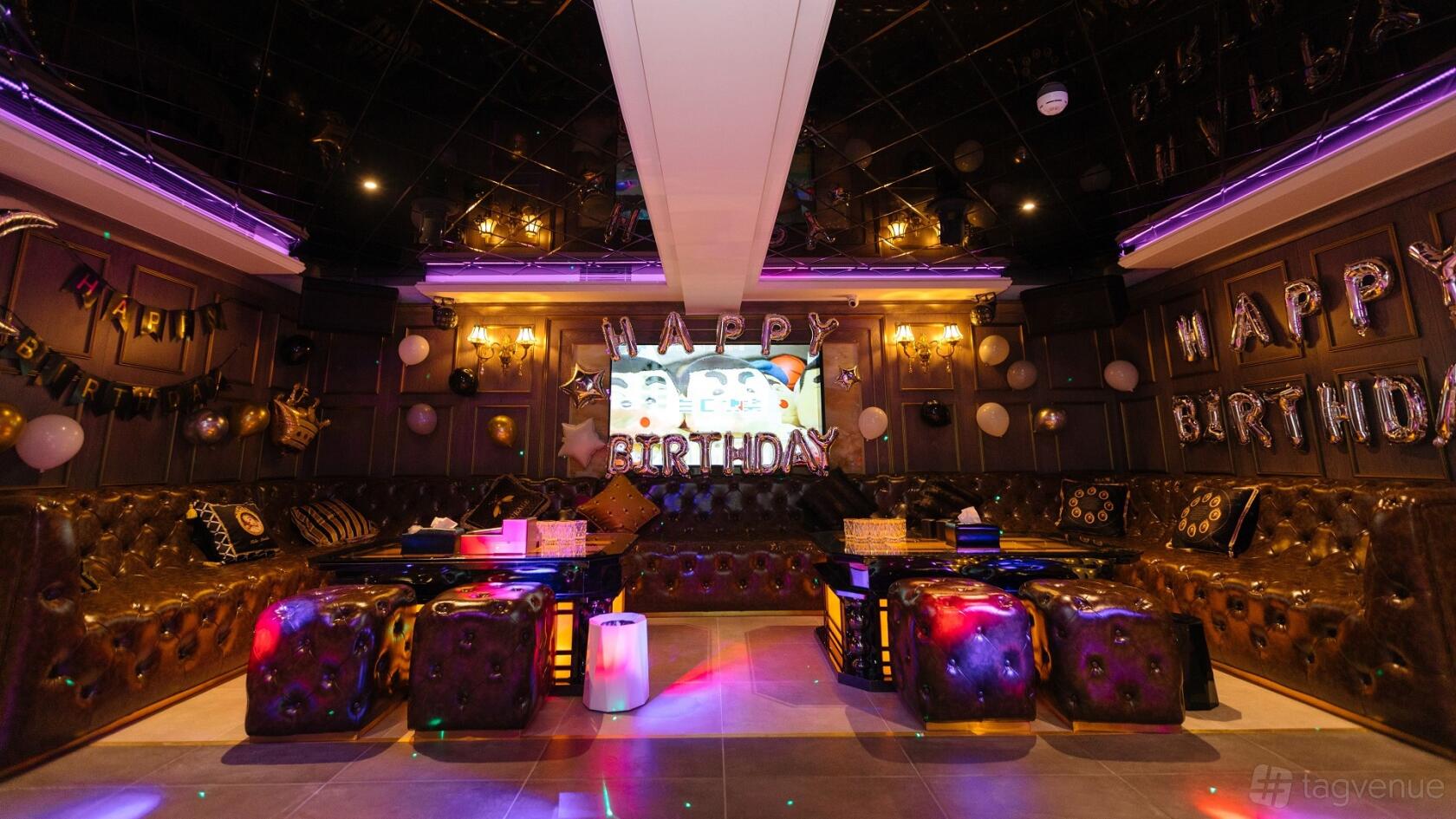 Vip Room Drop Supreme VIP Room - Sugar karaoke - Event Venue Hire - Tagvenue.com