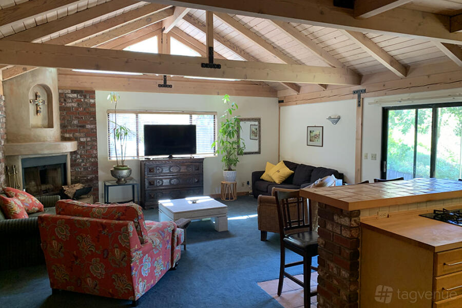 Cabin Cabin