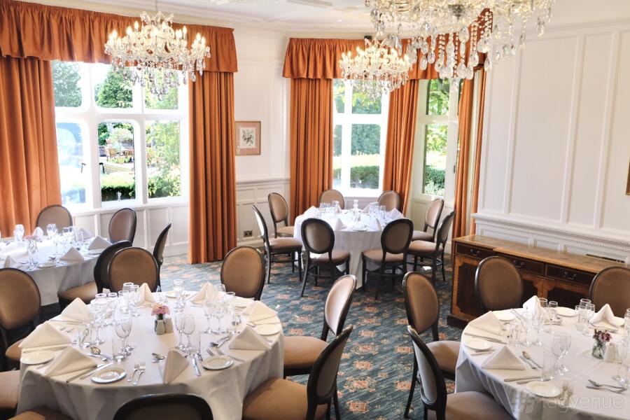 Magnolia Room at