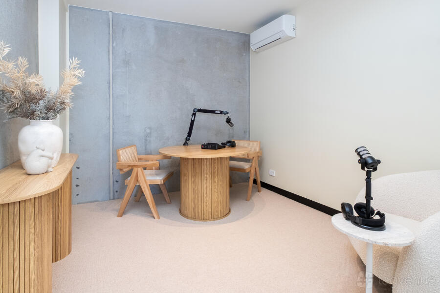 Podcast Room Podcast Room