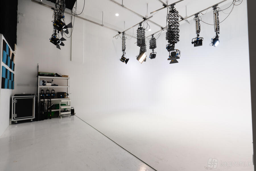 Cyclorama Photo Video Studio Cyclorama Photo Video Studio